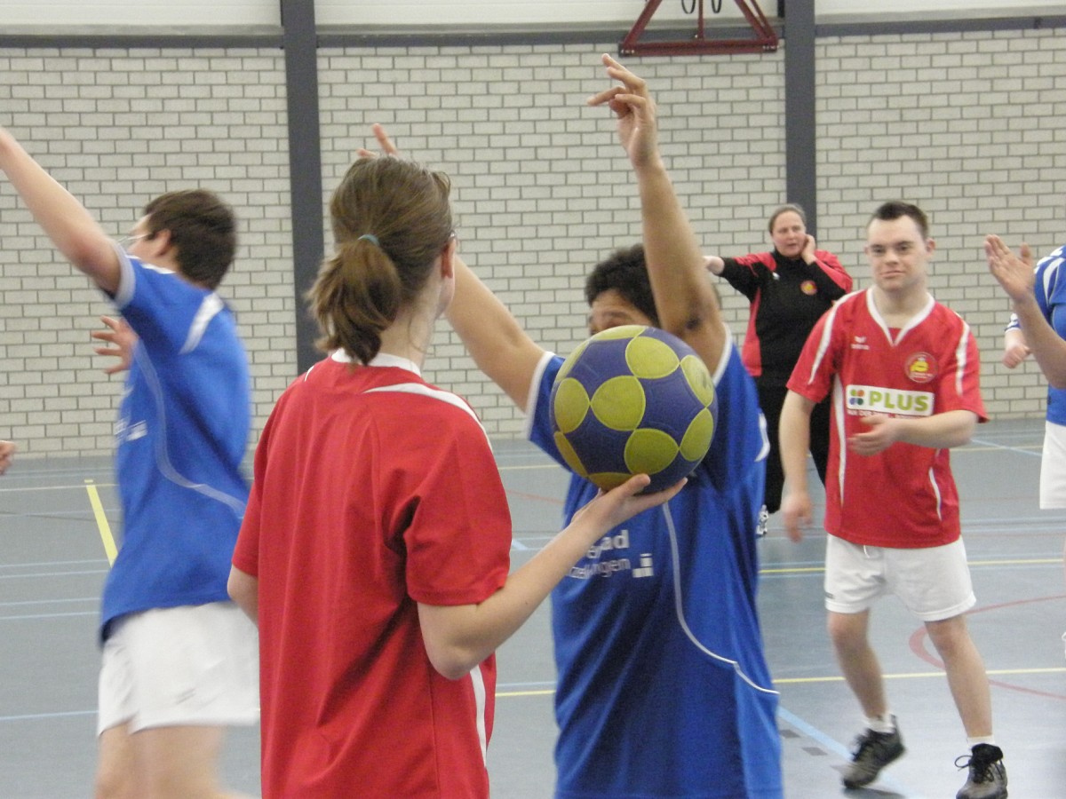 G korfbaltoernooi 17 maart 2012 053.jpg